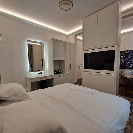 Jensen Luxury Suites Rhodes City エクステリア 写真