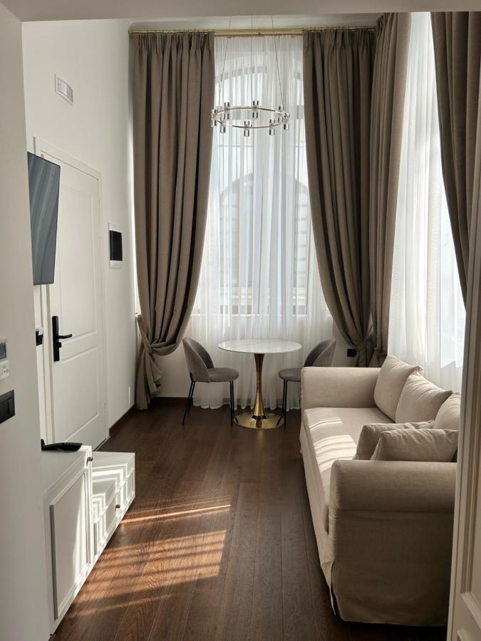 Jensen Luxury Suites Rhodes City エクステリア 写真