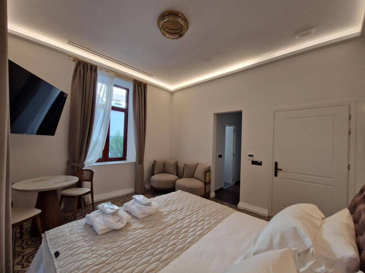 Jensen Luxury Suites Rhodes City エクステリア 写真