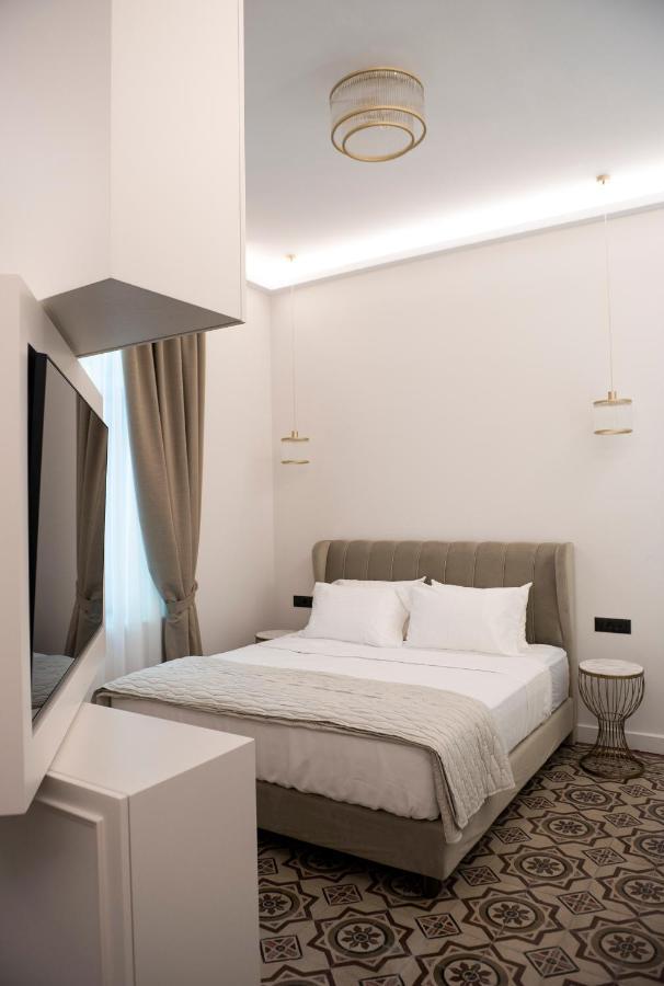 Jensen Luxury Suites Rhodes City エクステリア 写真