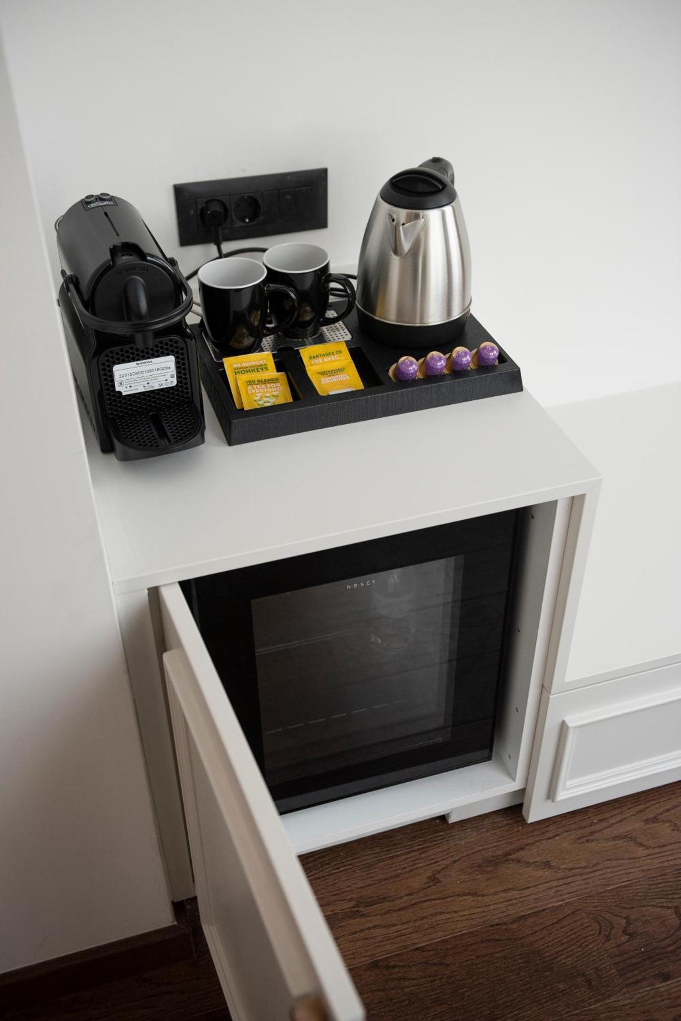Jensen Luxury Suites Rhodes City エクステリア 写真