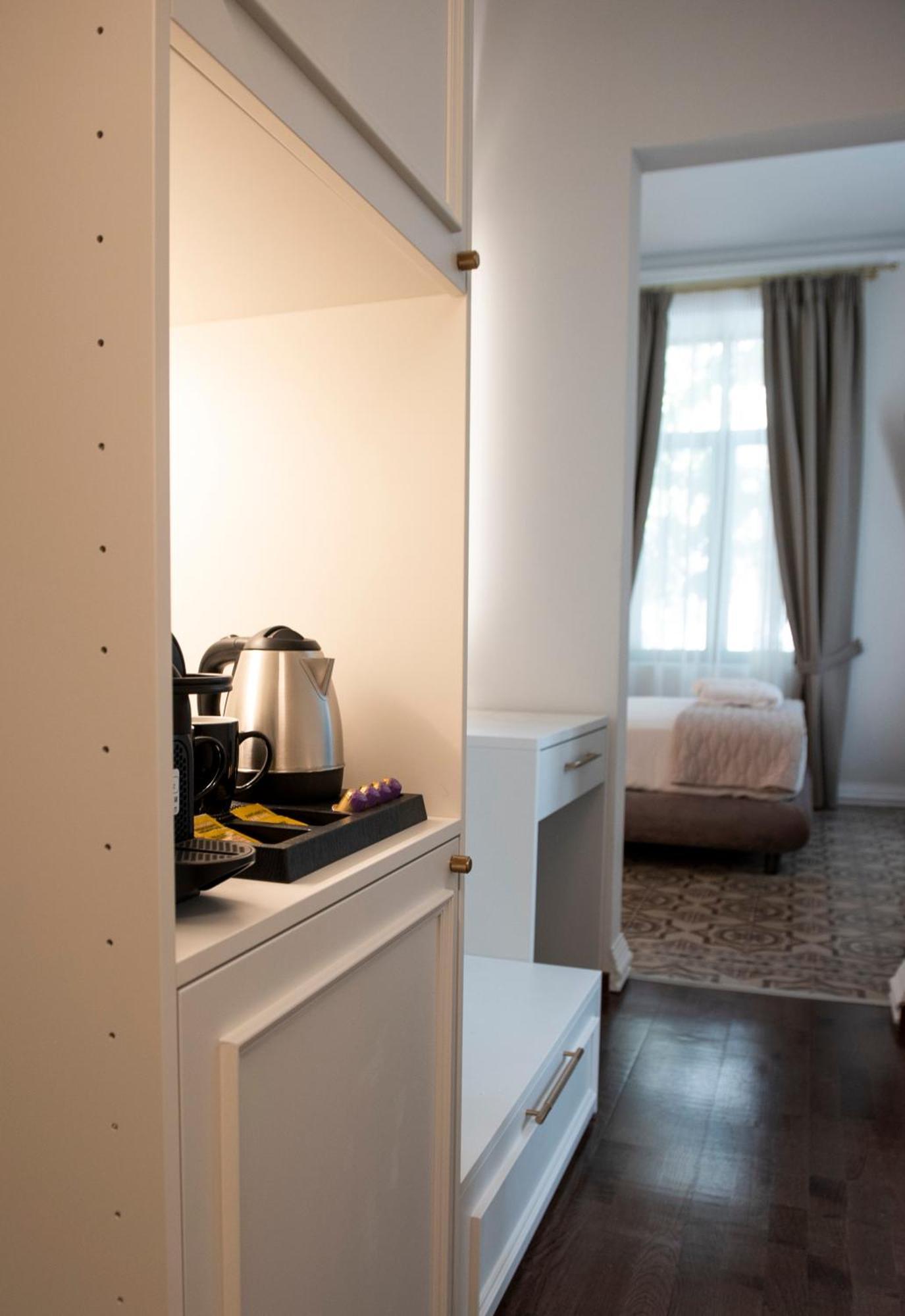 Jensen Luxury Suites Rhodes City エクステリア 写真