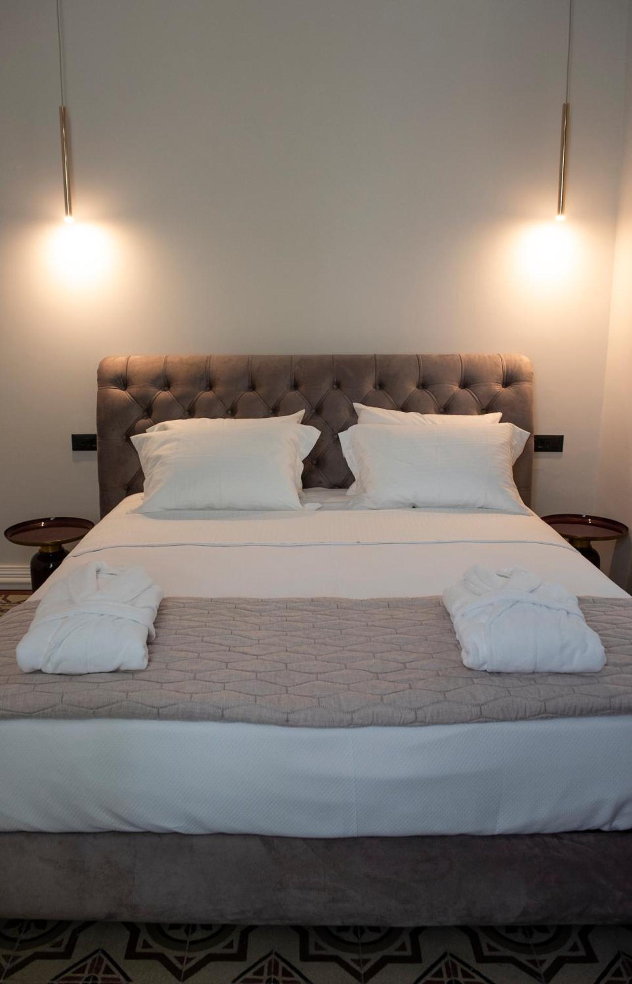 Jensen Luxury Suites Rhodes City エクステリア 写真