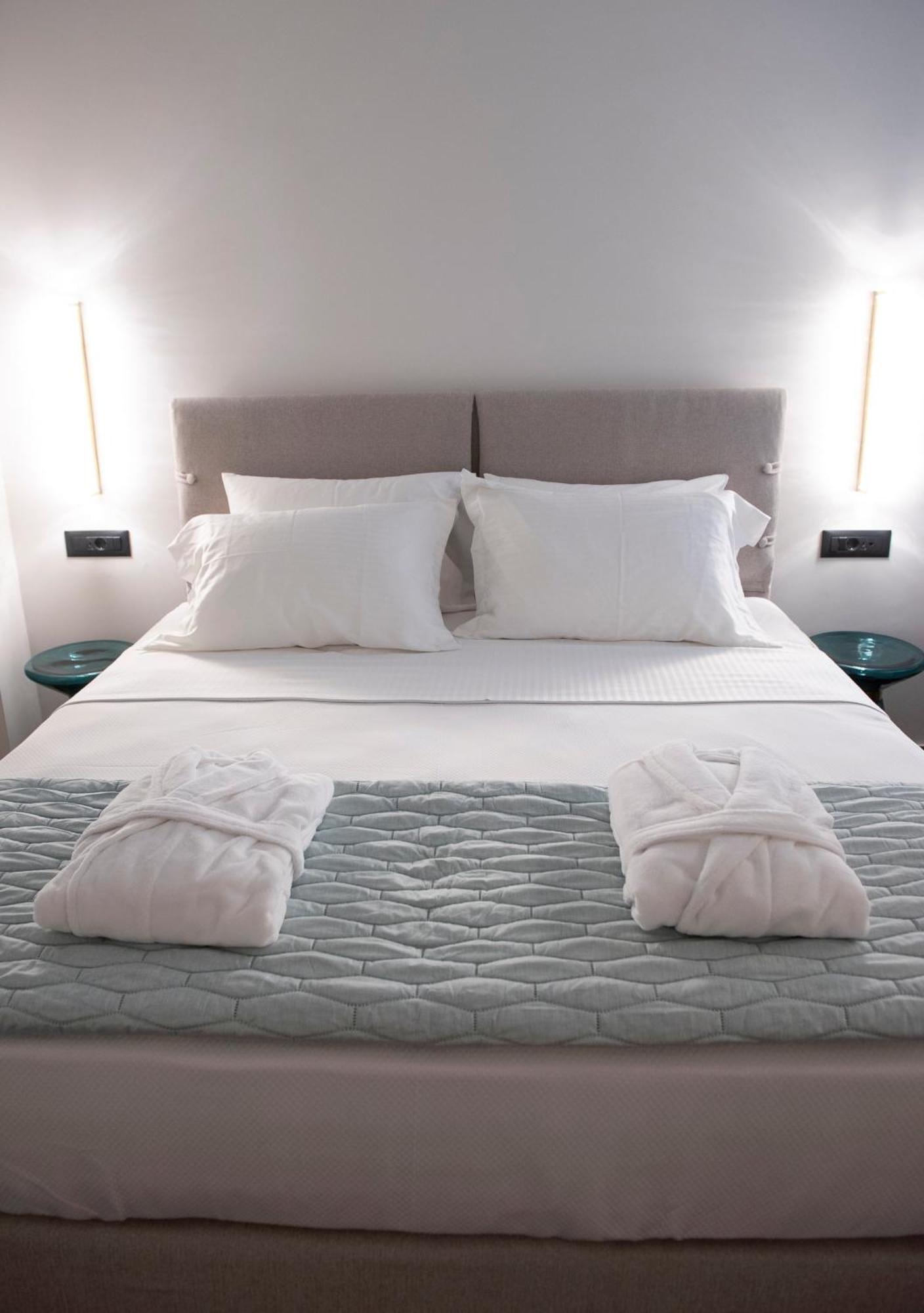 Jensen Luxury Suites Rhodes City エクステリア 写真
